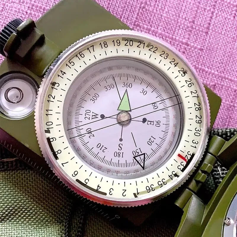 Mountaineer Compass
